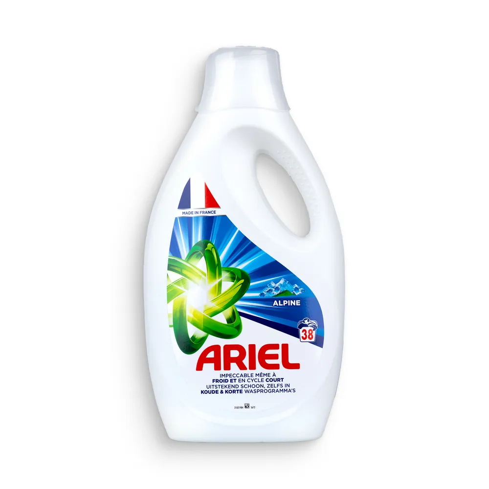Ariel Washing Liquid 1
